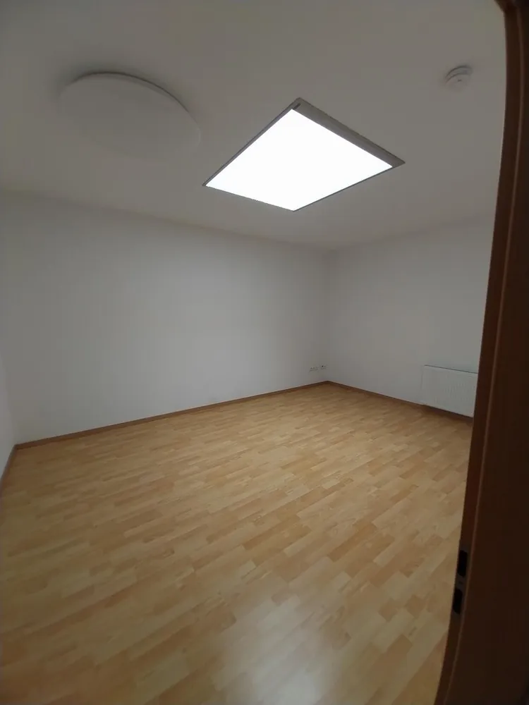 4 Zimmer Wohnung mit 144 m² in Stuttgart – Bild 9