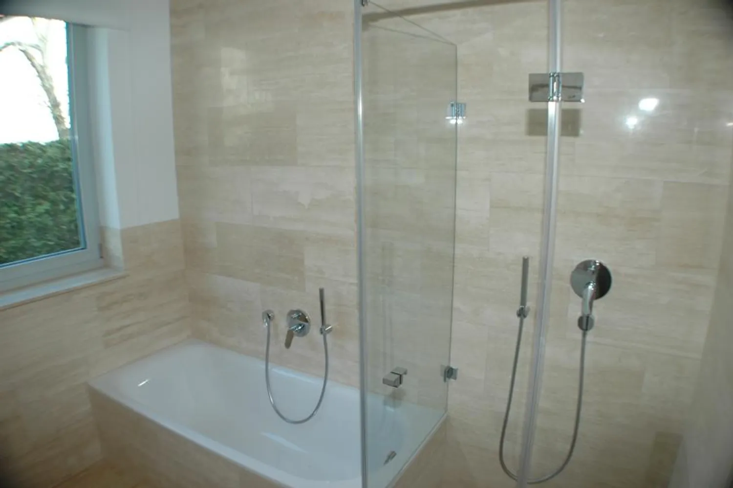 2 Zimmer Wohnung mit 110 m² in Wiesbaden – Bild 3