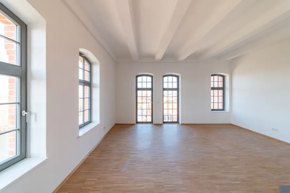3 Zimmer Wohnung mit 100 m² in Halle (Saale) – Bild 2