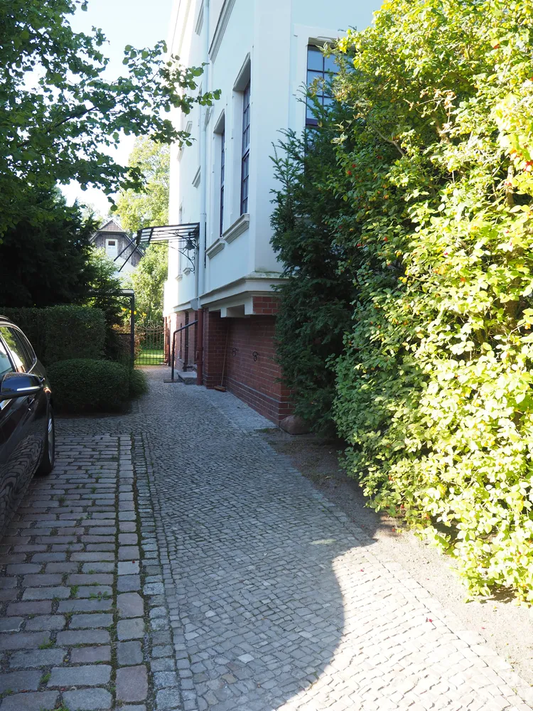 3 Zimmer Wohnung mit 101 m² in Berlin – Bild 2