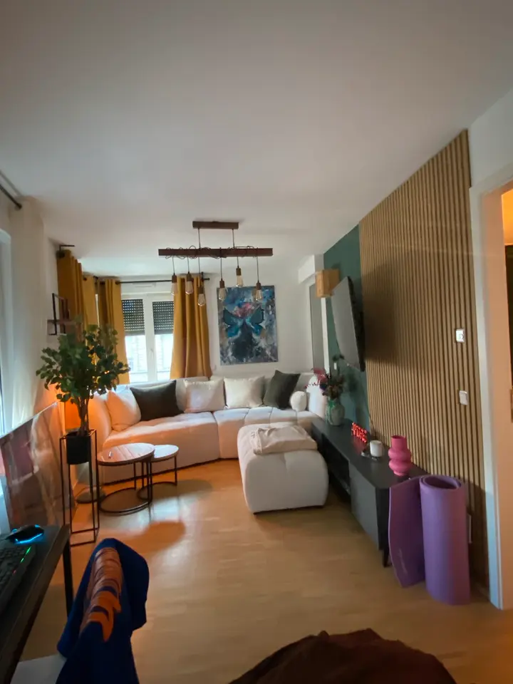 2 Zimmer Wohnung mit 71 m² in Regensburg – Bild 2