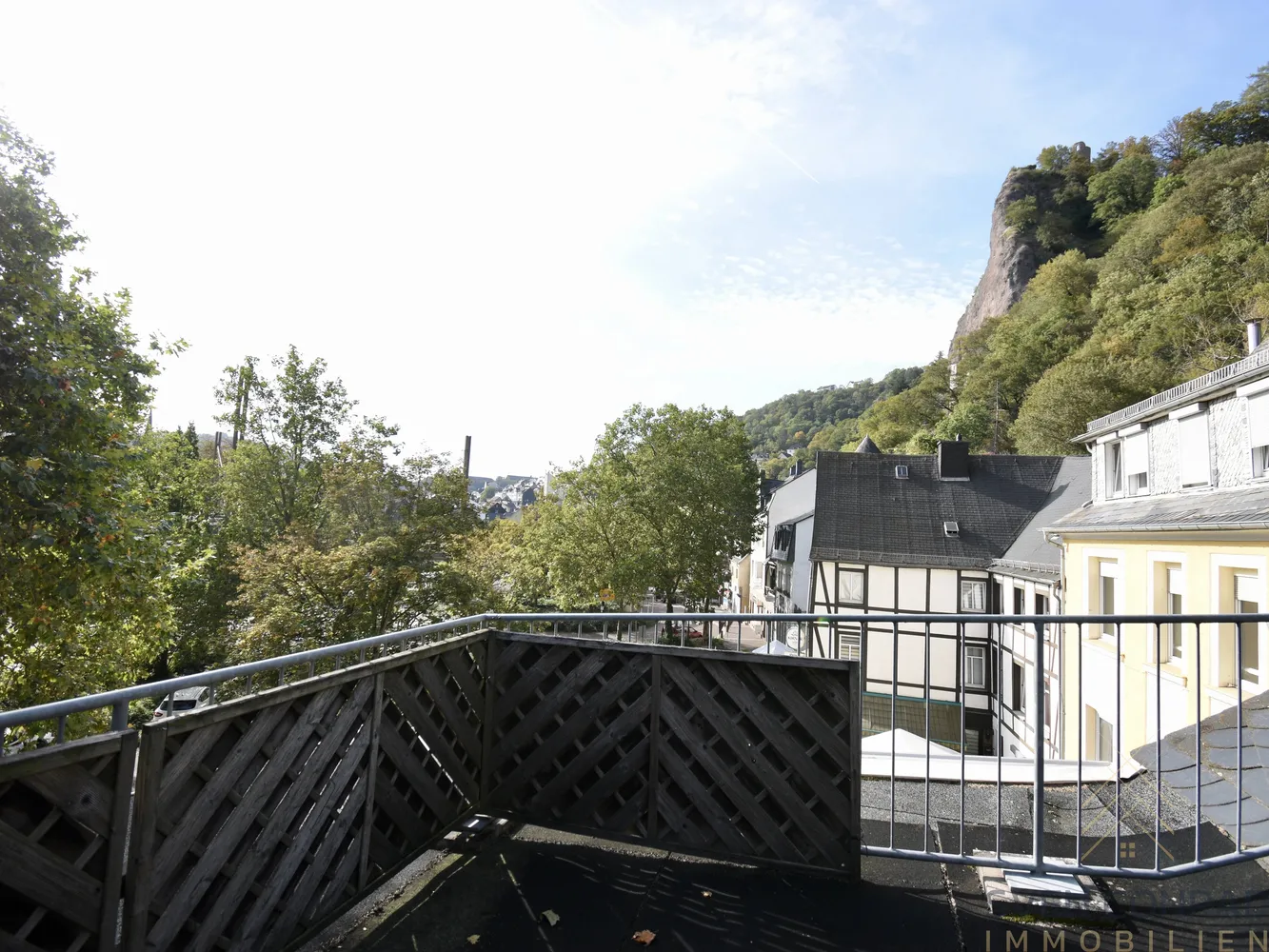 6 Zimmer Haus mit 154 m² in Idar-Oberstein – Bild 2