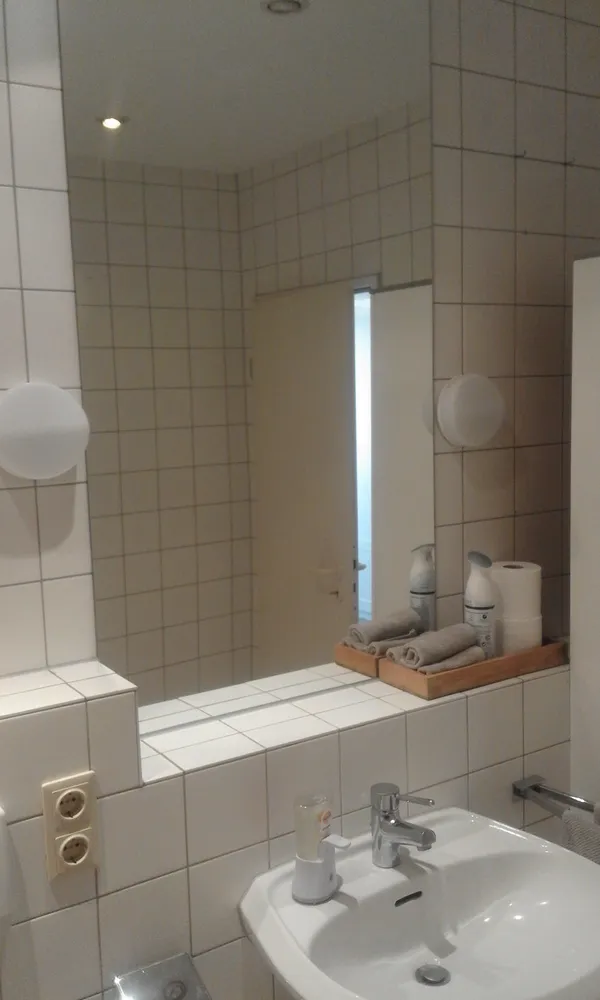 2 Zimmer Wohnung mit 70 m² in Krefeld – Bild 11