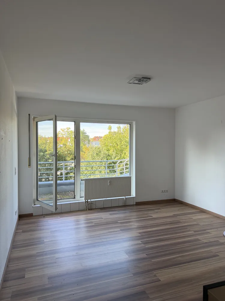 2 Zimmer Wohnung mit 69 m² in Saarbrücken – Bild 2