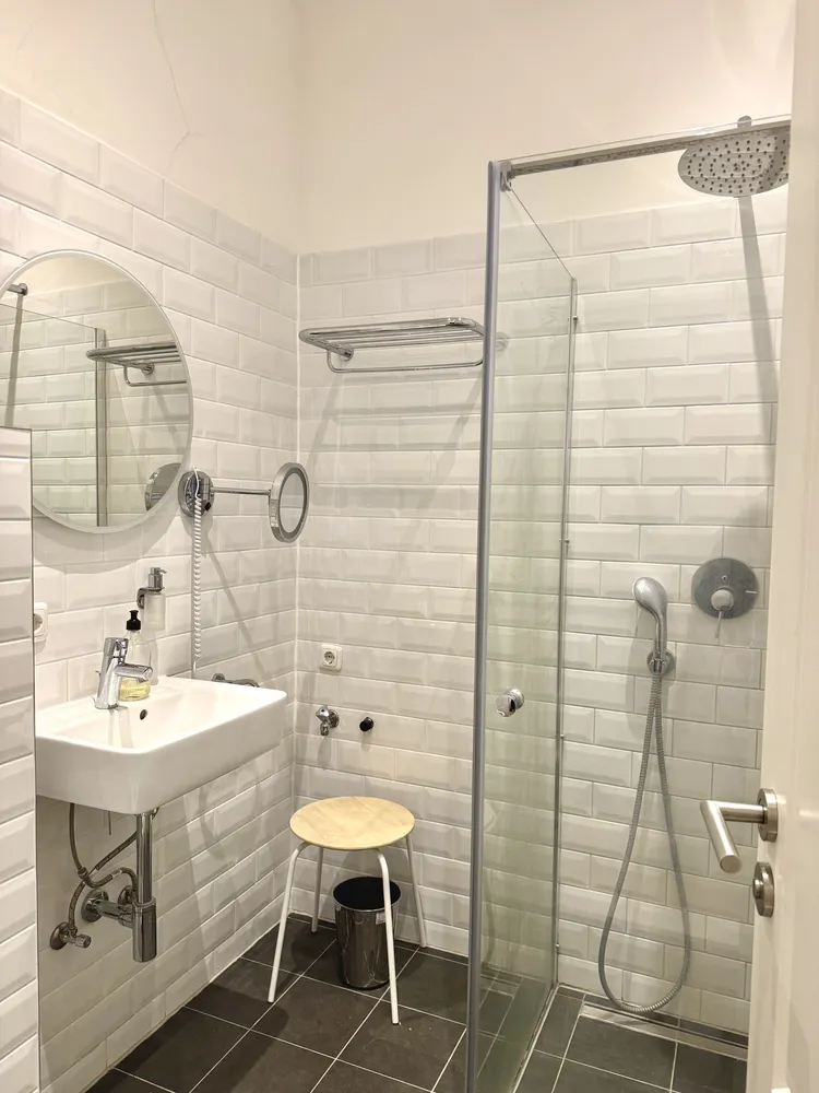 1 Zimmer Wohnung mit 38 m² in Berlin – Bild 6