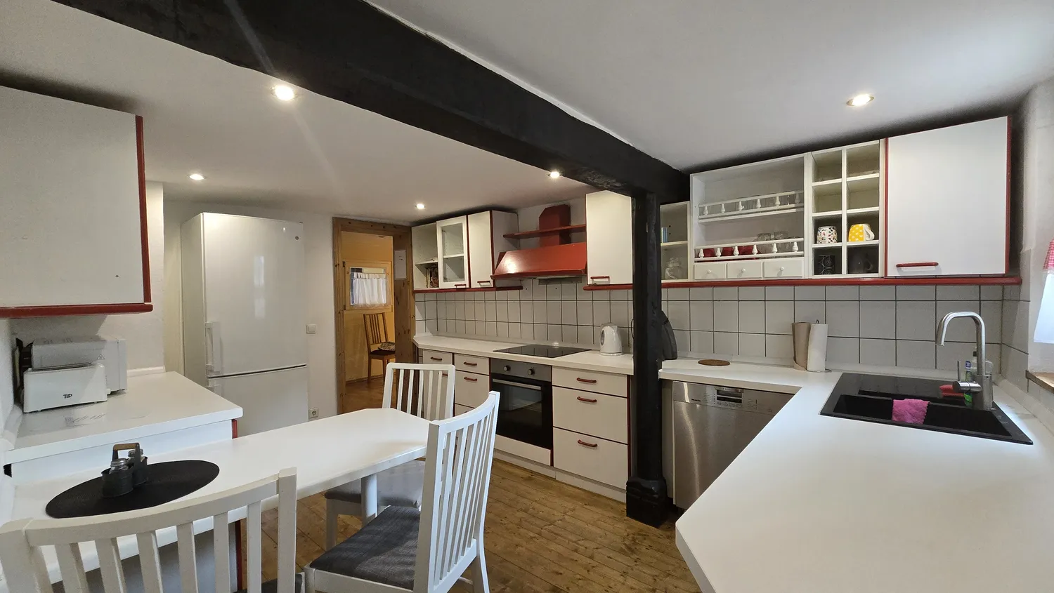 1 Zimmer Wohnung mit 18 m² in Karlsruhe – Bild 4