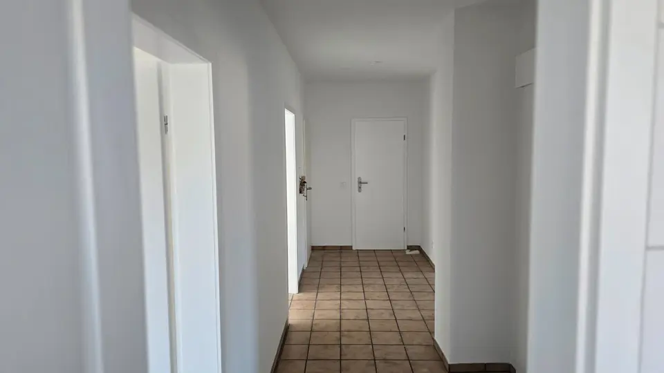 4 Zimmer Wohnung mit 81 m² in Essen – Bild 2