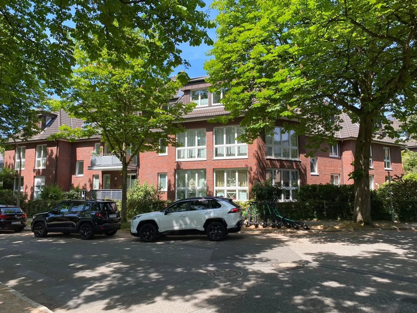 5 Zimmer Wohnung mit 175 m² in Hamburg – Bild 1
