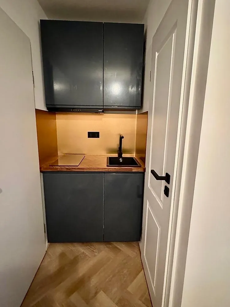 1 room apartment with 20 m² in Augsburg – Photo 5