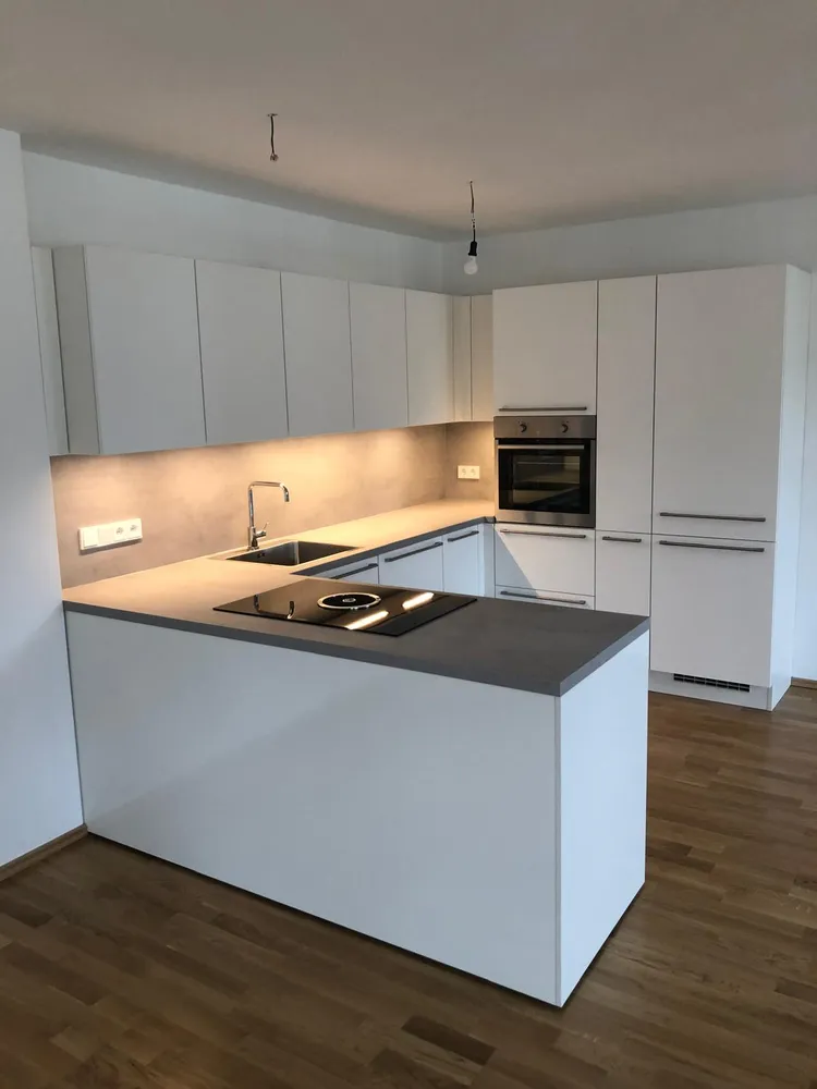 6 Zimmer Wohnung mit 142 m² in München – Bild 4