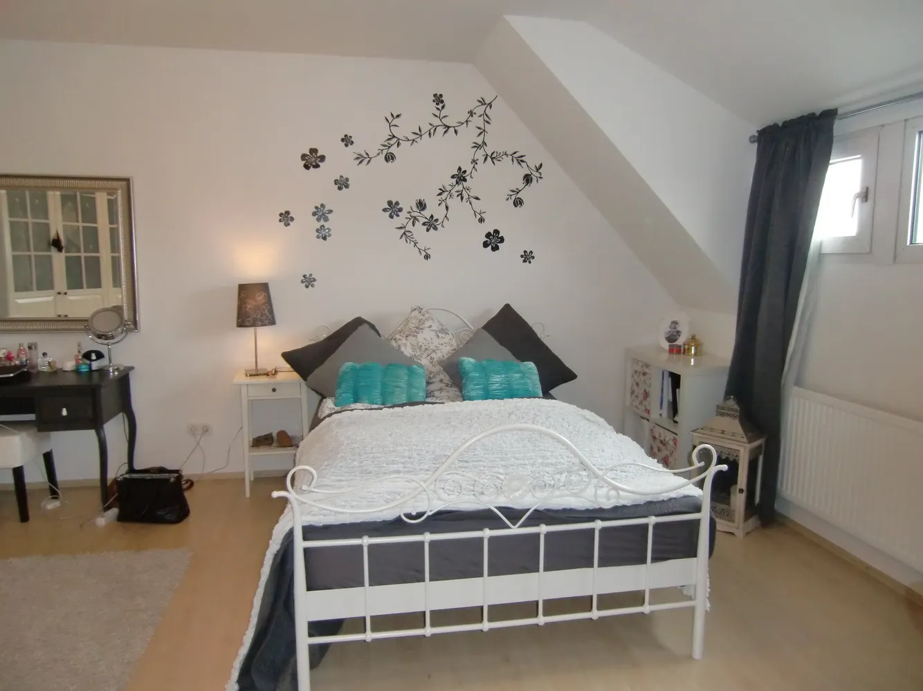 3 Zimmer Wohnung mit 98 m² in Hannover – Bild 3
