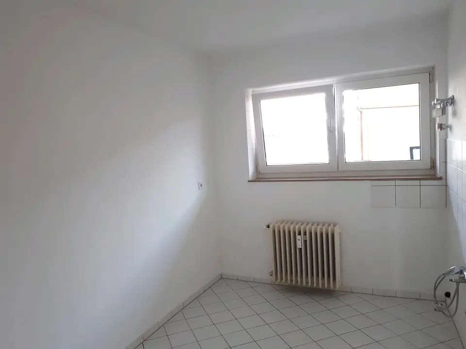 2 Zimmer Wohnung mit 70 m² in Pforzheim – Bild 2
