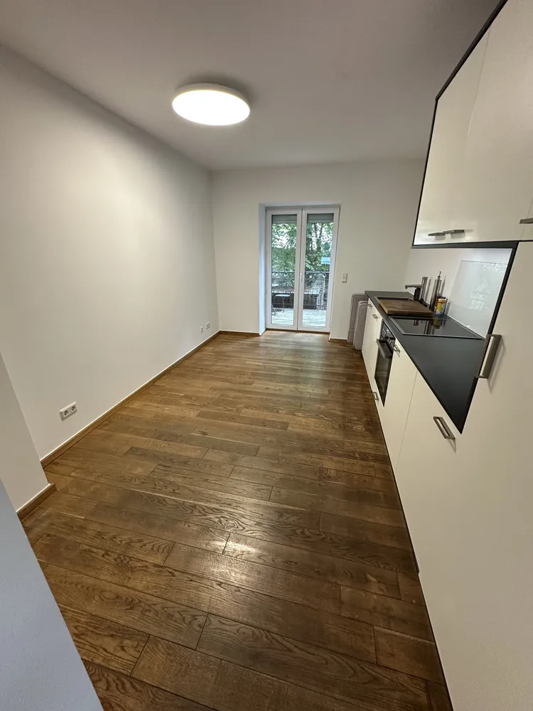 2 Zimmer Wohnung mit 90 m² in Köln – Bild 8