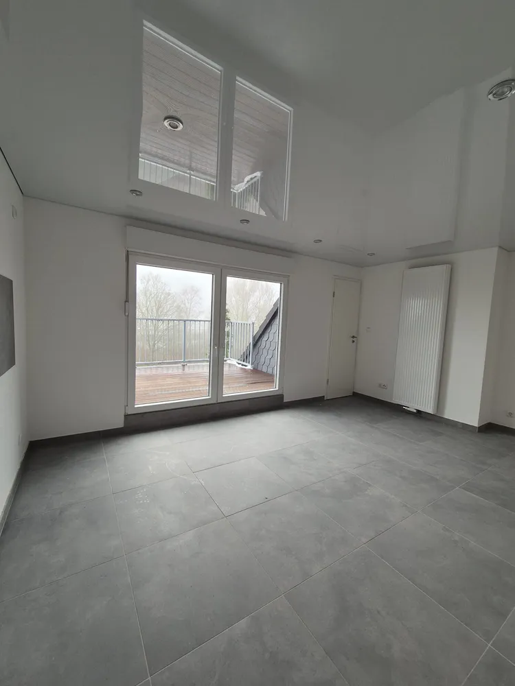 3 Zimmer Wohnung mit 130 m² in Essen – Bild 1