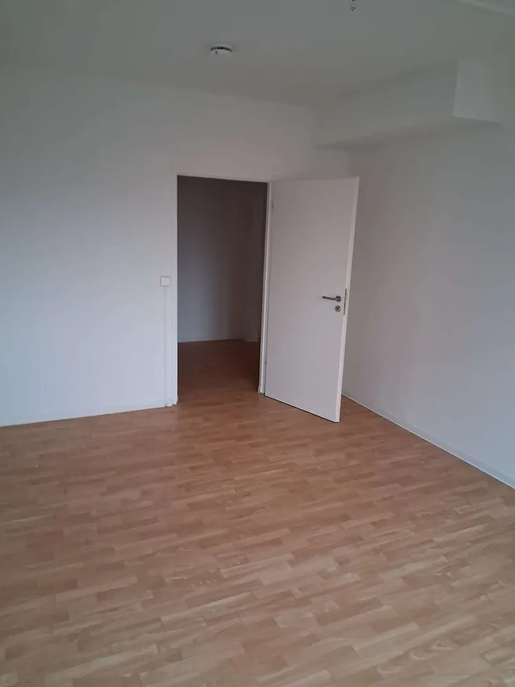 3 Zimmer Wohnung mit 79 m² in Dresden – Bild 4