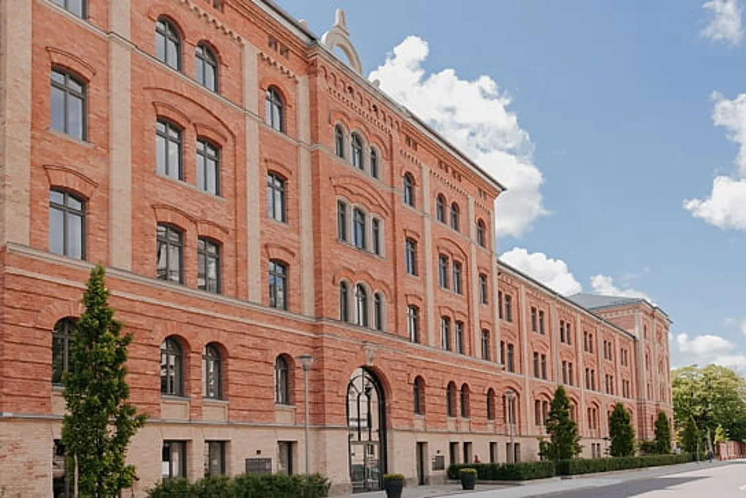 3 Zimmer Wohnung mit 85 m² in Augsburg – Bild 1