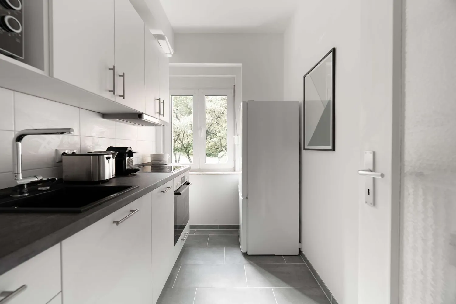 1 room apartment with 30 m² in Berlin – Photo 11
