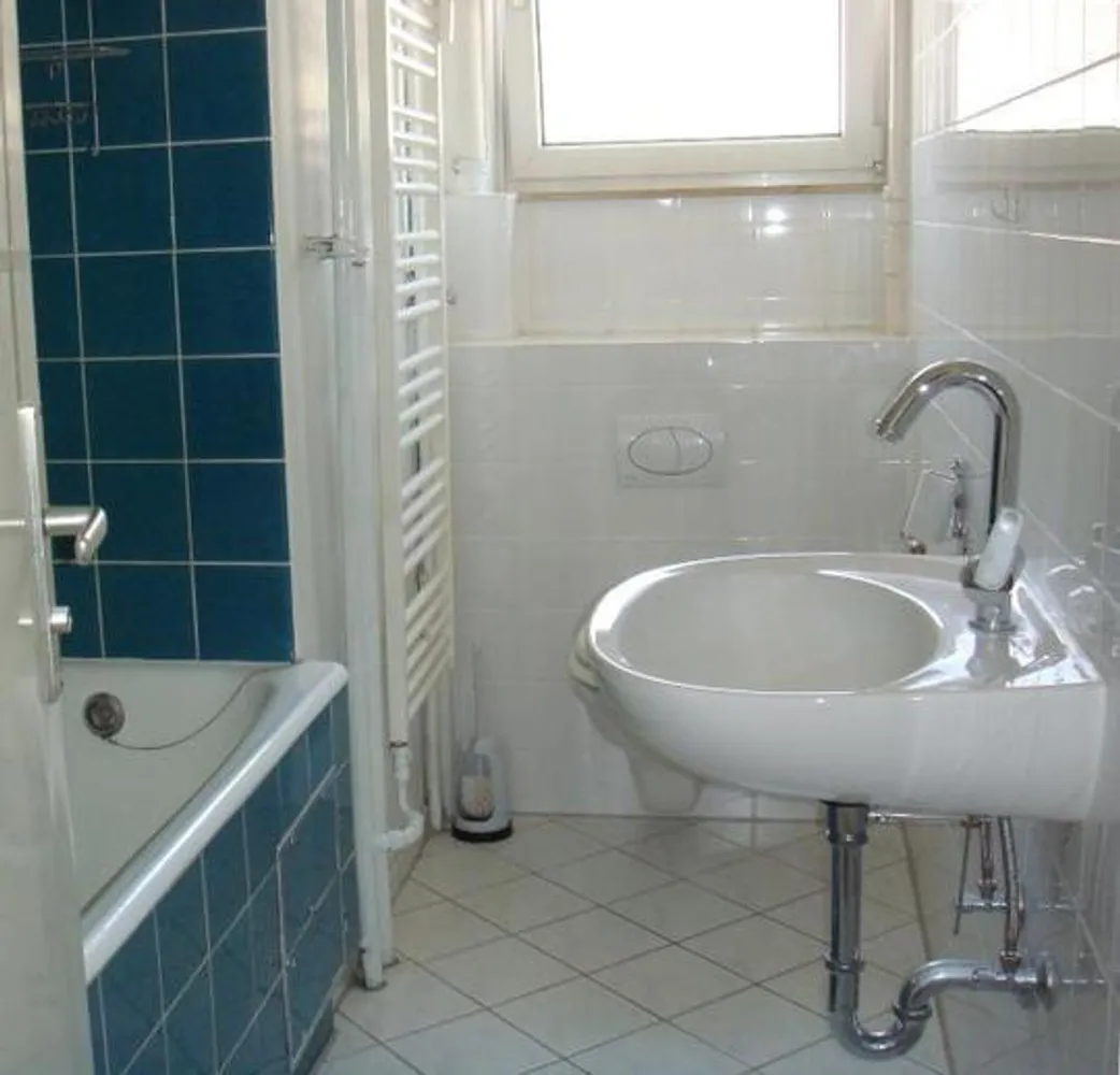 2 Zimmer Wohnung mit 74 m² in Stuttgart – Bild 2