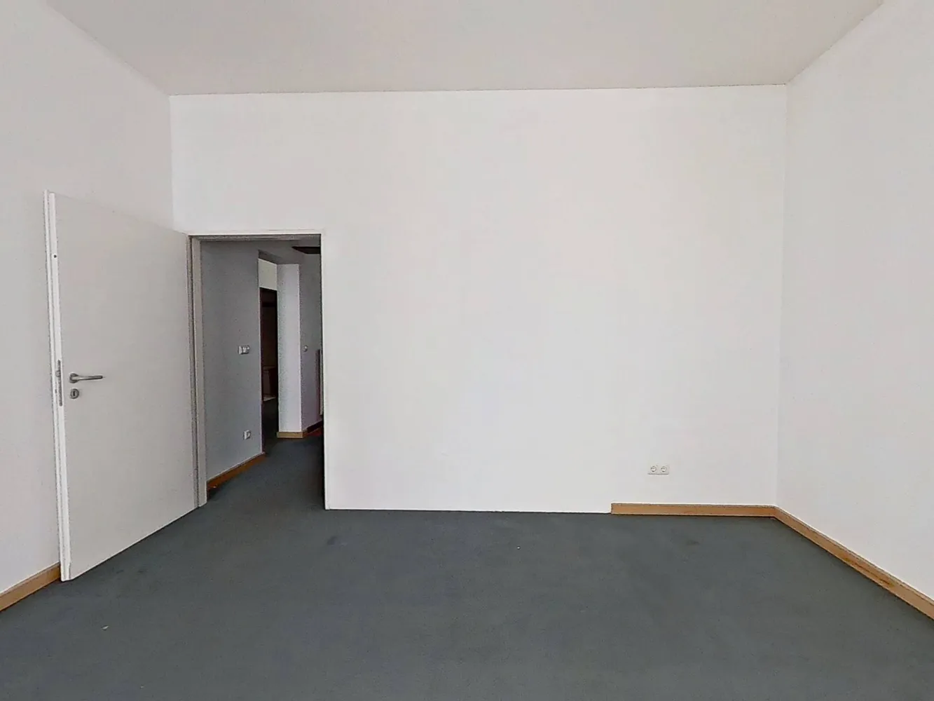 3 Zimmer Wohnung mit 105 m² in Magdeburg – Bild 3