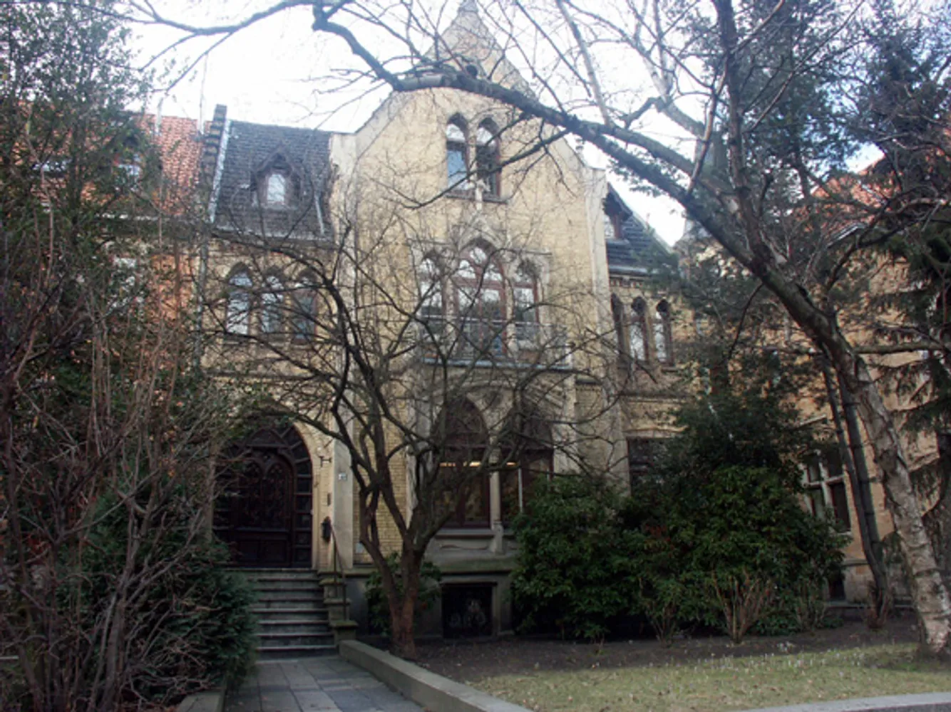 3 Zimmer Wohnung mit 102 m² in Hannover – Bild 2