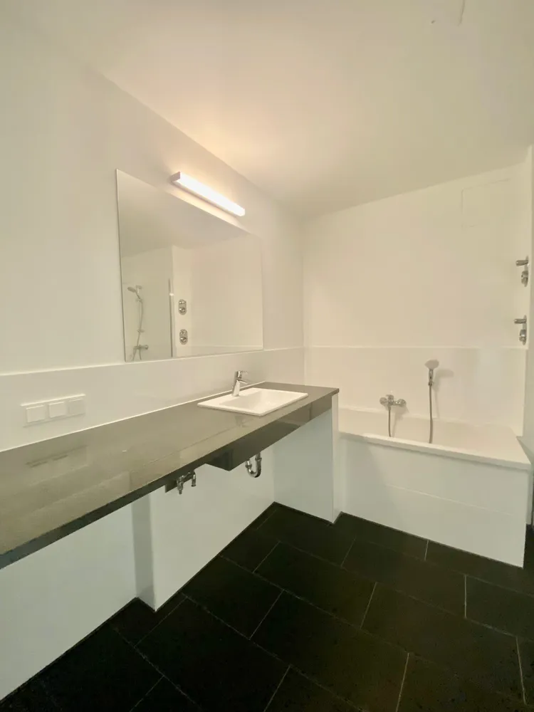 2 Zimmer Wohnung mit 61 m² in Berlin – Bild 11