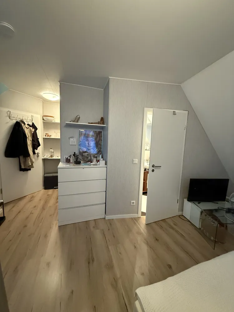1 Zimmer Wohnung mit 30 m² in Wiesbaden – Bild 2