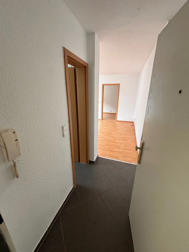 2 Zimmer Wohnung mit 32 m² in Halle (Saale) – Bild 6