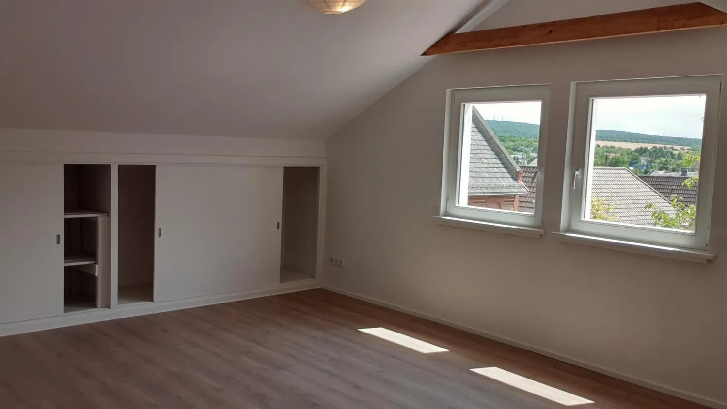 3 Zimmer Wohnung mit 88 m² in Wiesbaden – Bild 9