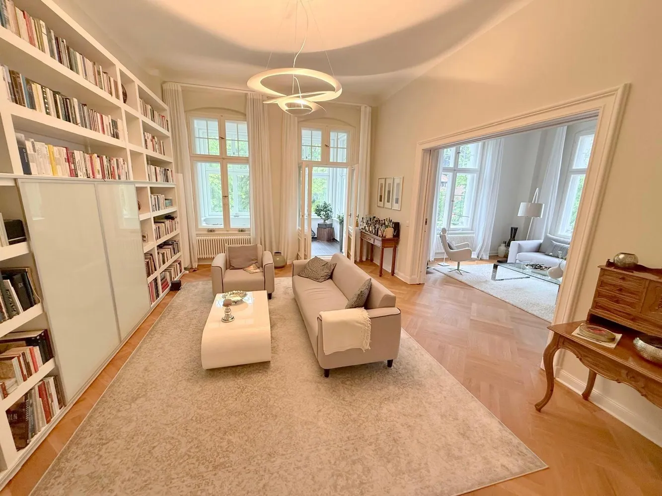 6 Zimmer Wohnung mit 259 m² in Berlin – Bild 8
