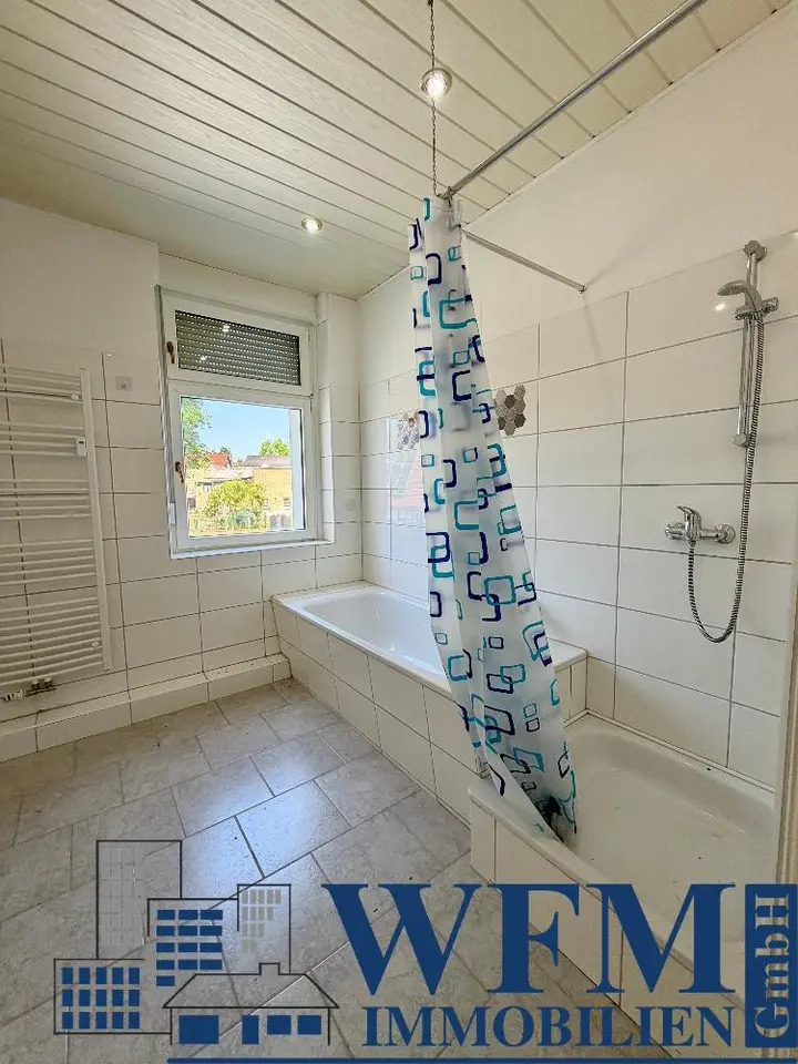 2 Zimmer Wohnung mit 80 m² in Zeitz – Bild 3