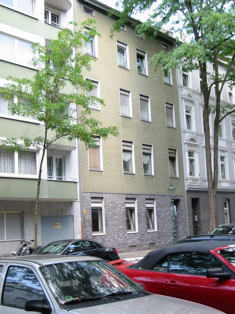 4 room apartment with 98 m² in Düsseldorf – Photo 1