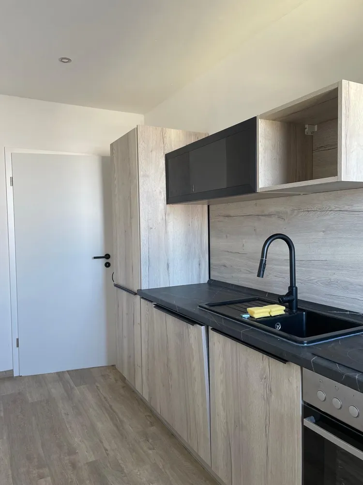 3 Zimmer Wohnung mit 76 m² in Magdeburg – Bild 1