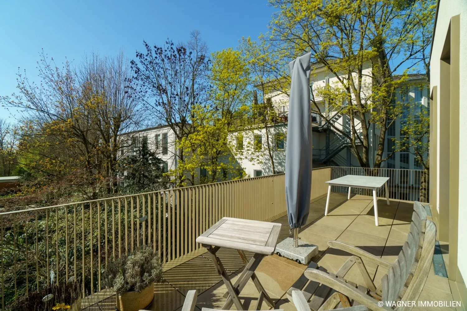 3 Zimmer Wohnung mit 130 m² in Wiesbaden – Bild 12