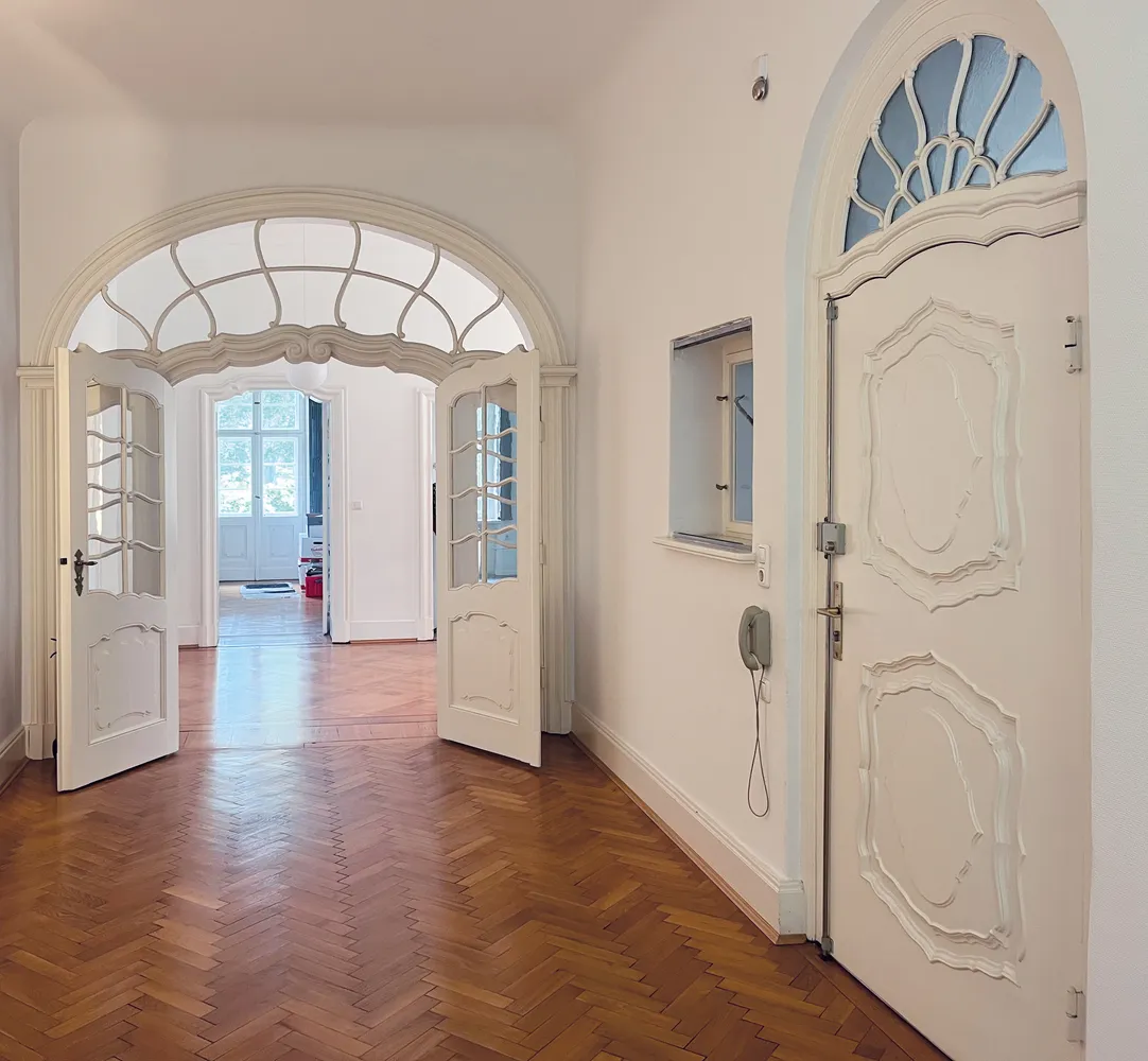 6 Zimmer Wohnung mit 250 m² in Berlin – Bild 7