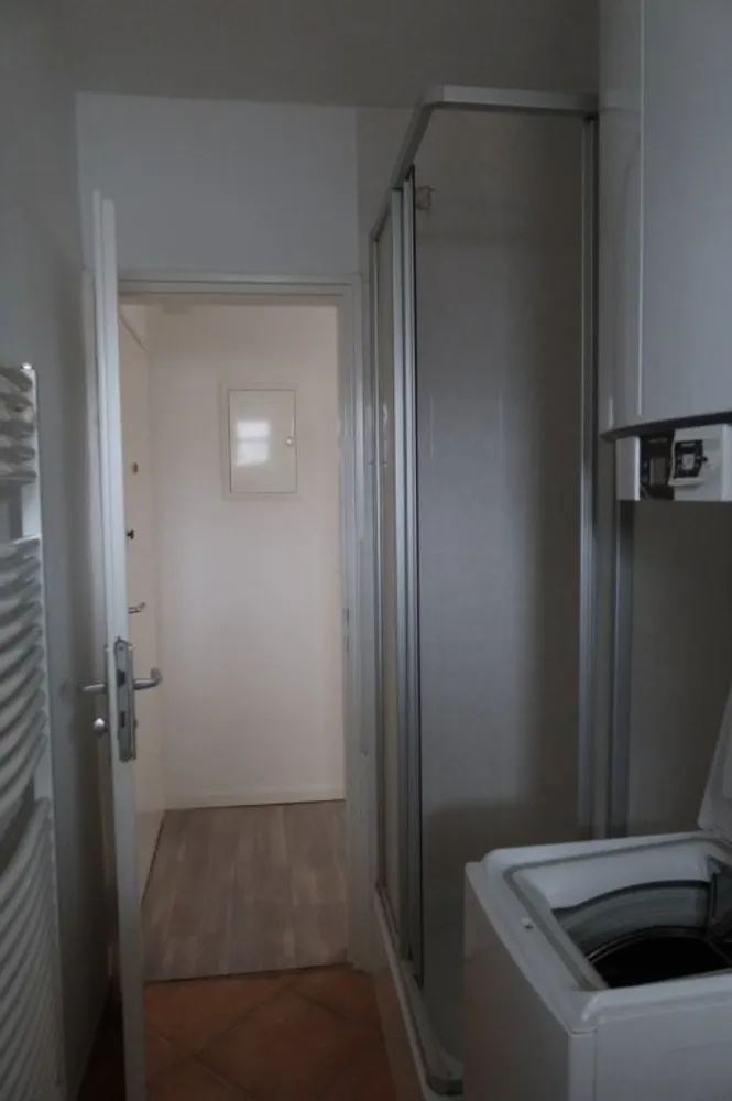 2 Zimmer Wohnung mit 52 m² in München – Bild 3