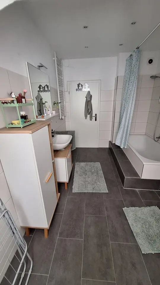 3 Zimmer Wohnung mit 98 m² in Wiesbaden – Bild 9