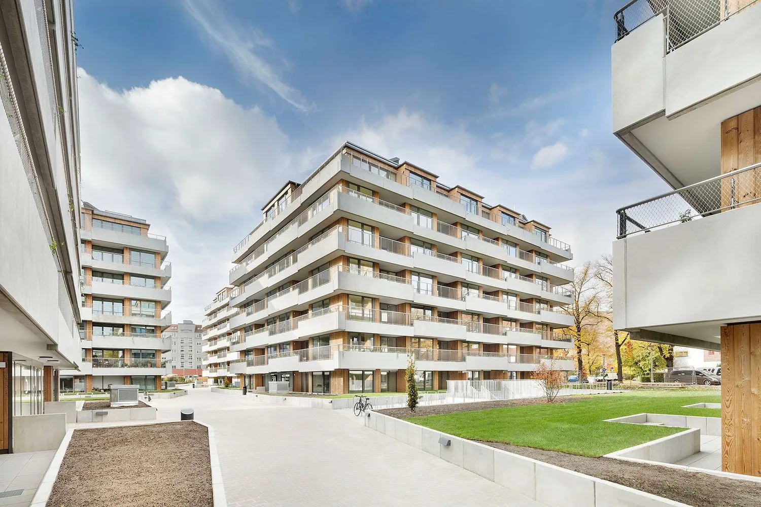 4 Zimmer Wohnung mit 121 m² in Berlin – Bild 1