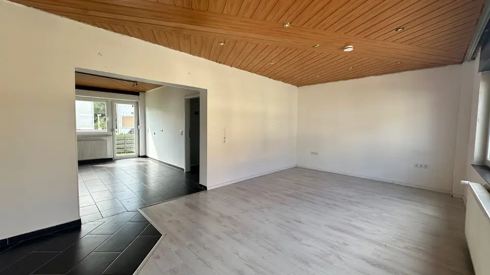 4 Zimmer Haus mit 105 m² in Saarbrücken – Bild 1