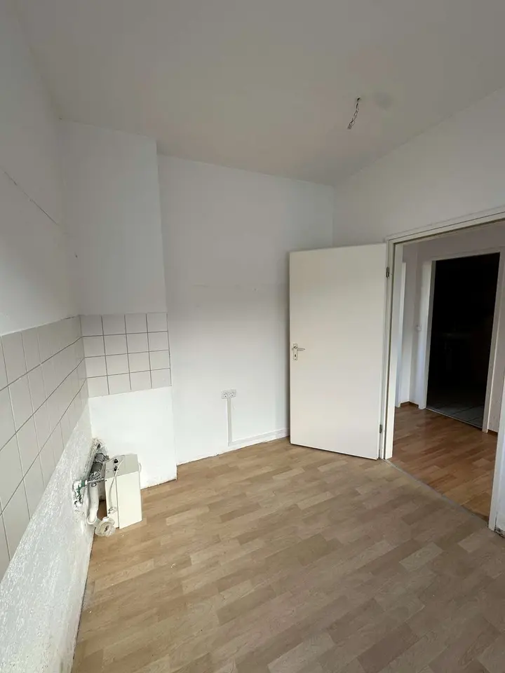 2 Zimmer Wohnung mit 69 m² in Bitterfeld-Wolfen – Bild 8