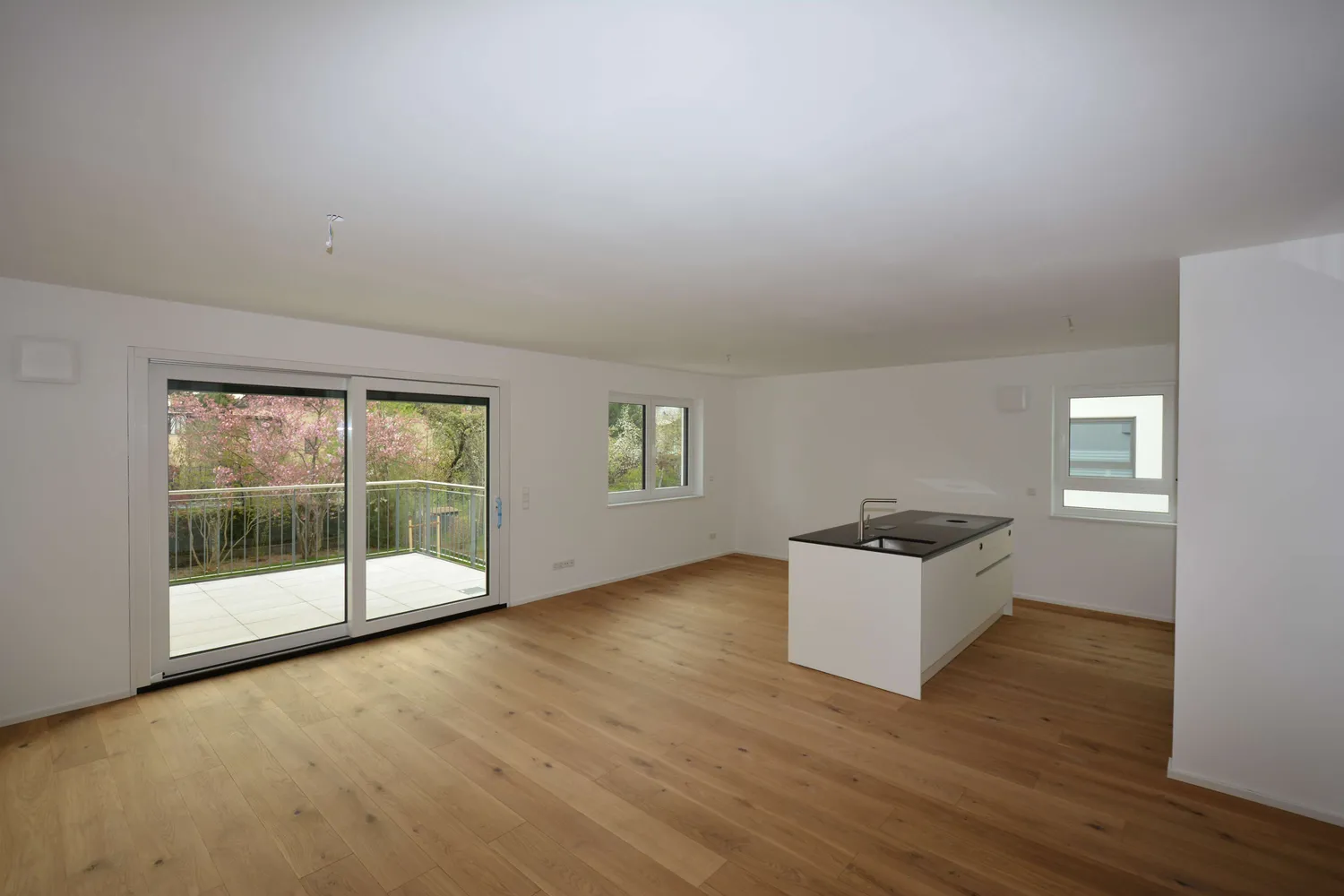 3 Zimmer Wohnung mit 105 m² in München – Bild 1