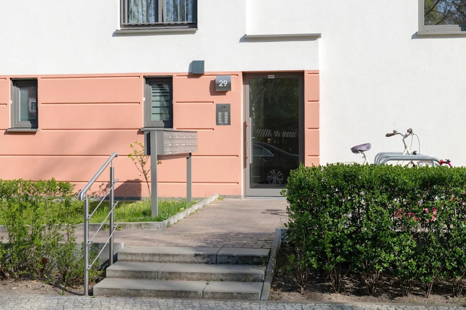 1 Zimmer Wohnung mit 48 m² in Berlin – Bild 2