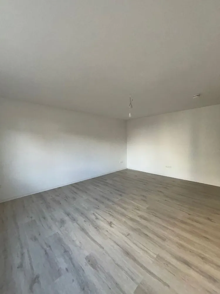 1 Zimmer Wohnung mit 35 m² in Köln – Bild 9
