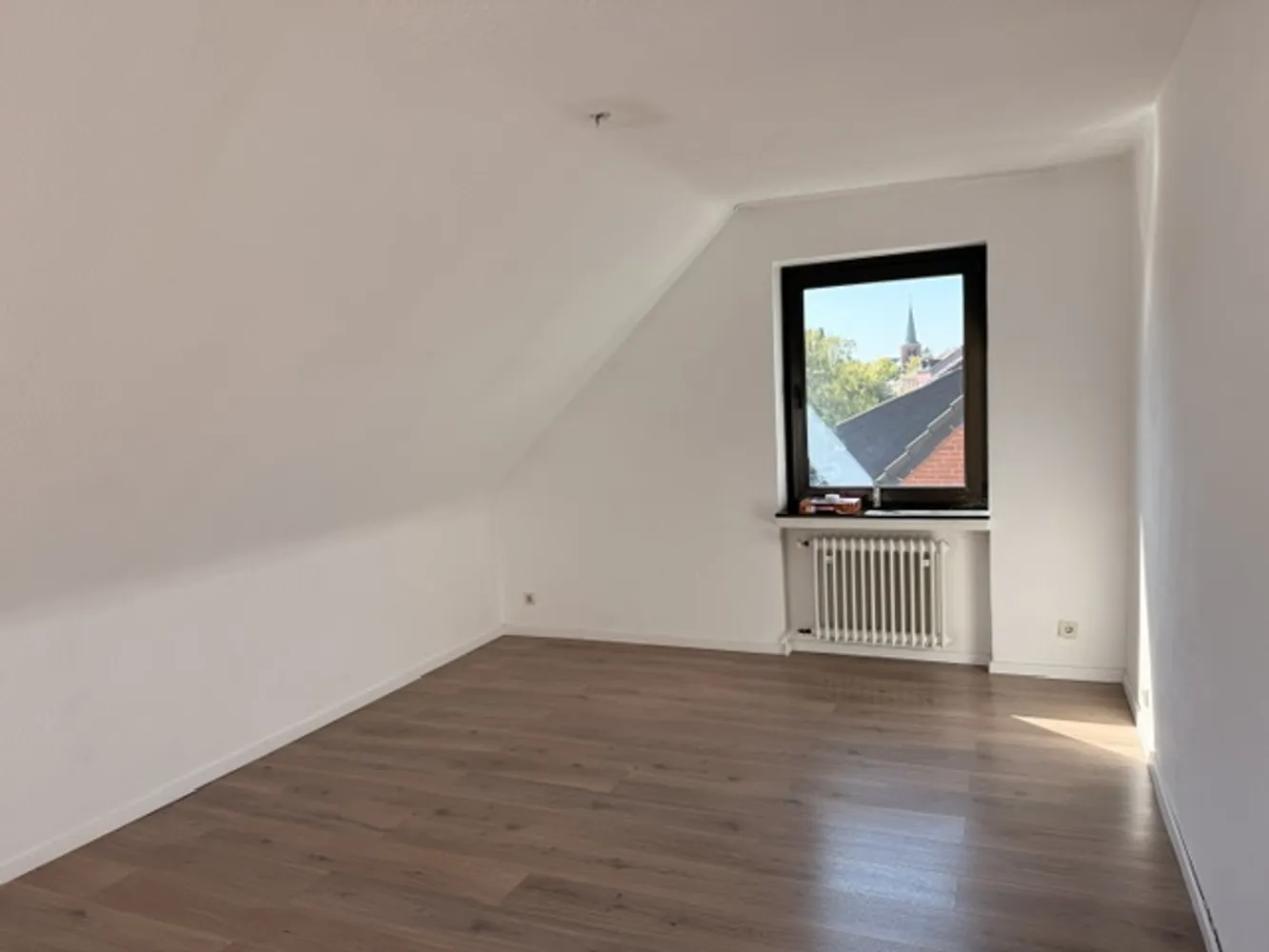 2 Zimmer Wohnung mit 60 m² in Aachen – Bild 1