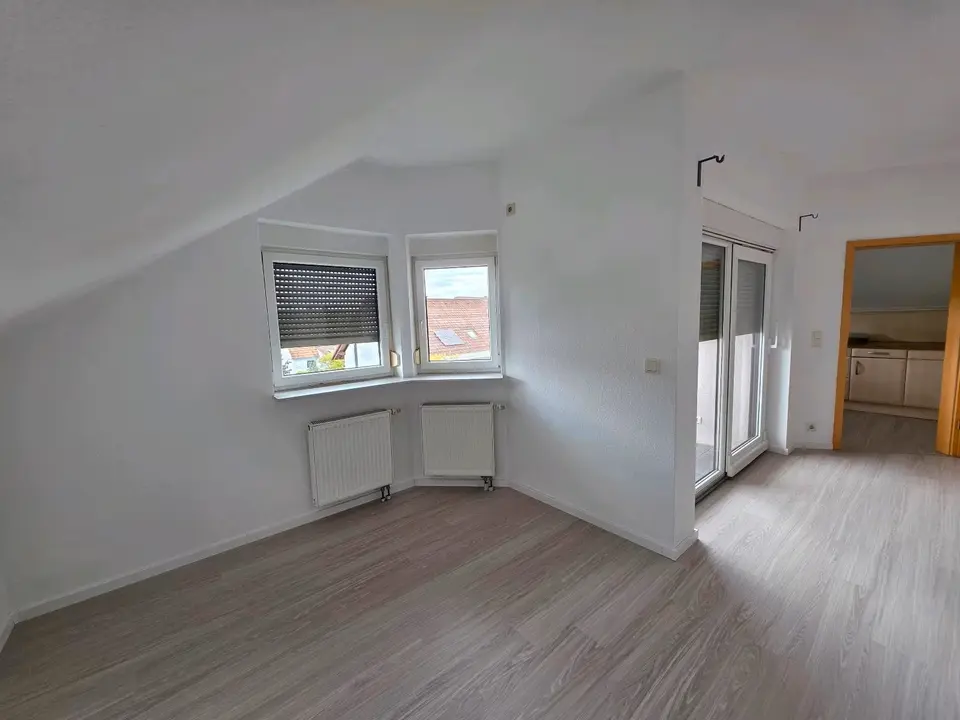 4 Zimmer Wohnung mit 102 m² in Dietzenbach – Bild 1