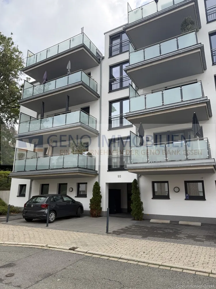 3 Zimmer Wohnung mit 102 m² in Mülheim an der Ruhr – Bild 1