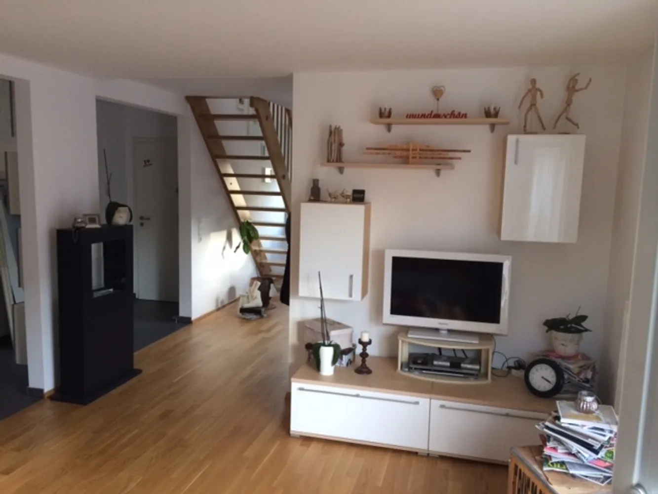 3 room apartment with 80 m² in Stuttgart – Photo 3