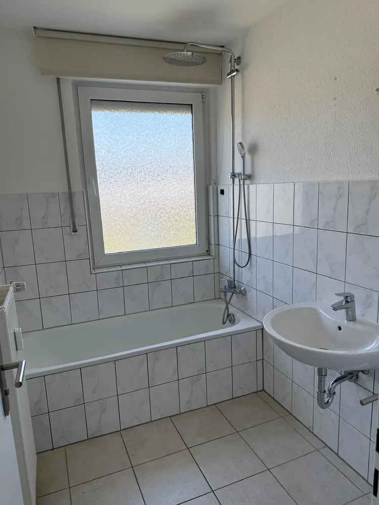 3 Zimmer Wohnung mit 72 m² in Lohmar – Bild 3