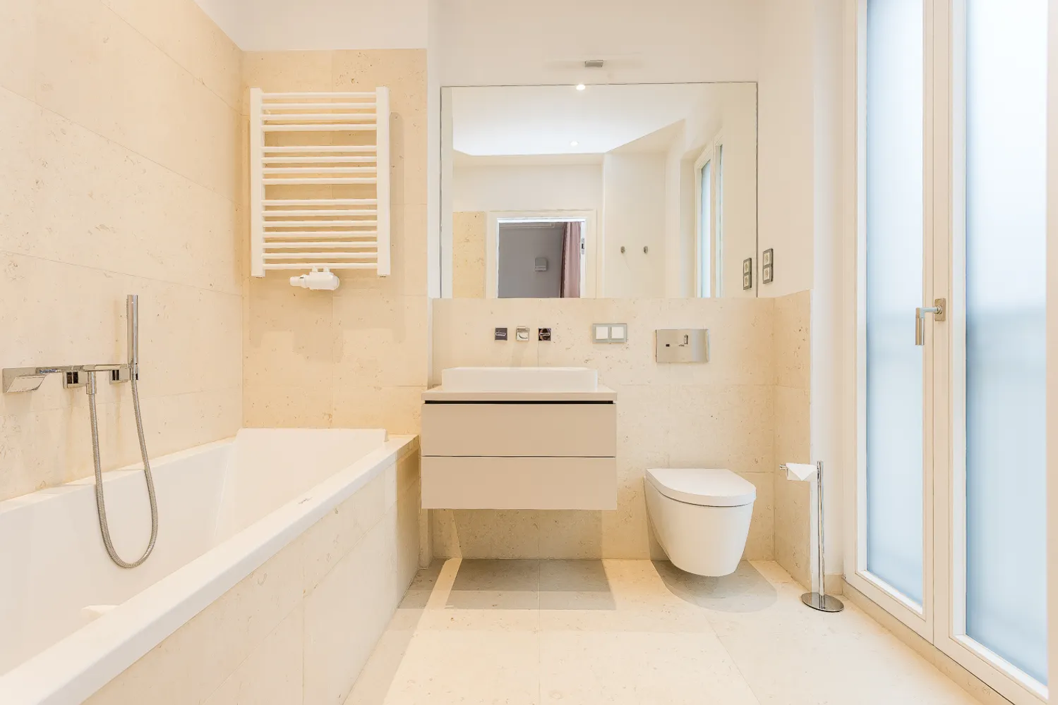 2 room apartment with 77 m² in Berlin – Photo 6