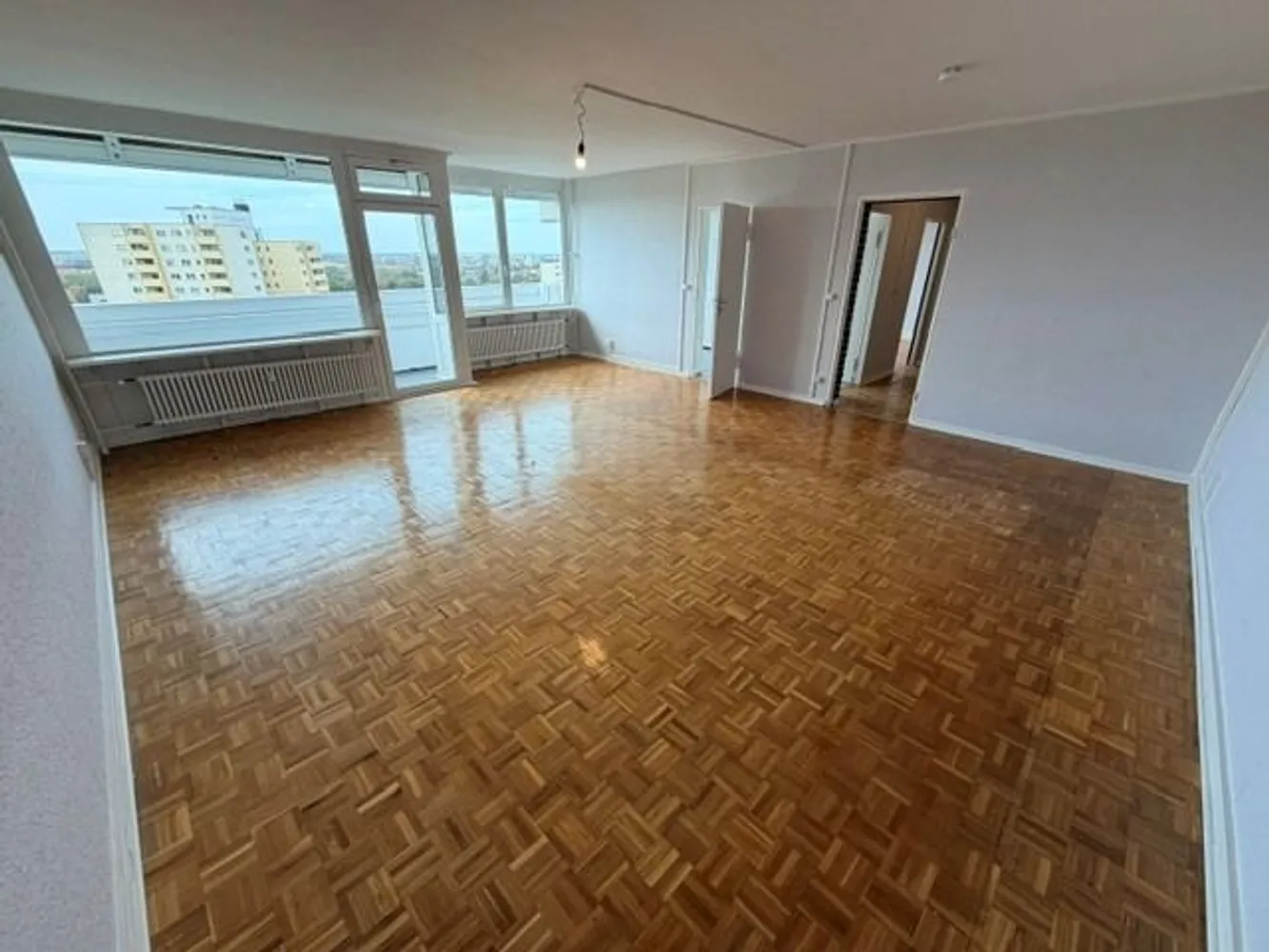 2 Zimmer Wohnung mit 84 m² in Berlin – Bild 3