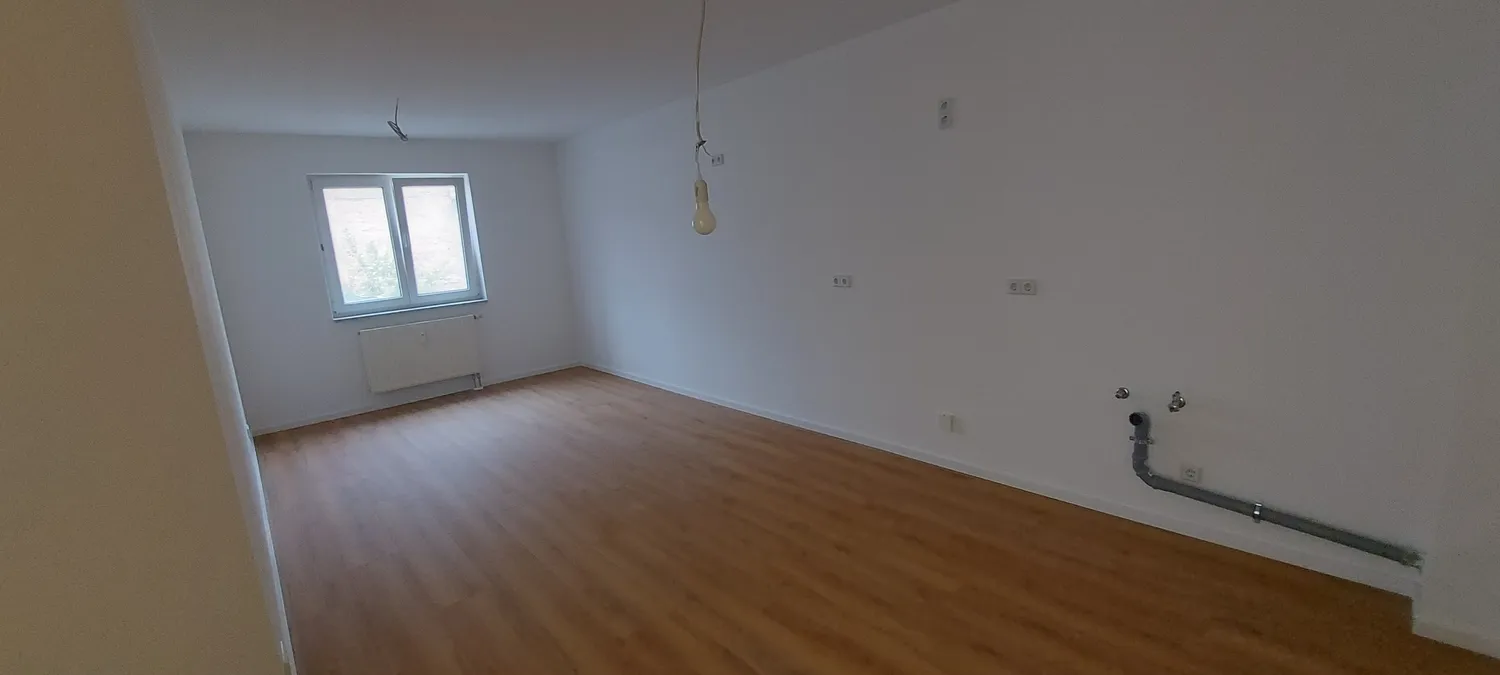 4 Zimmer Wohnung mit 94 m² in Zwickau – Bild 1